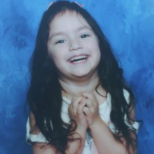 Meet your Posher, Carlos n jessica